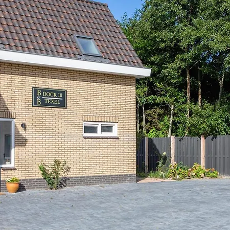 Nocleg ze śniadaniem Dock10texel 3*